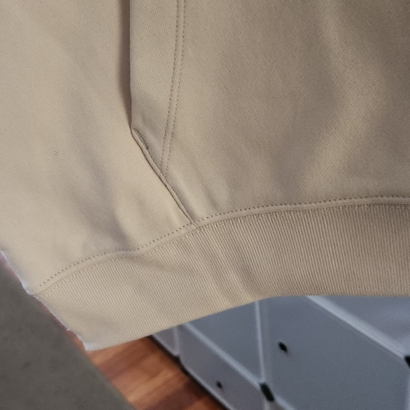 BNWT Gap Graphic Hoodie Cream - Picture 8 of 16